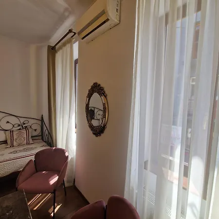 5* Royal House Near Unirii Square Villa