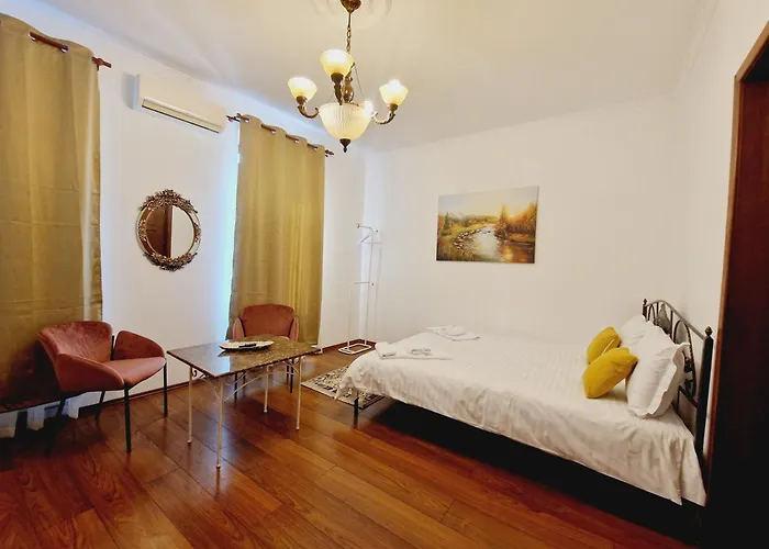 Villa 5* Royal House Near Unirii Square Cluj-Napoca