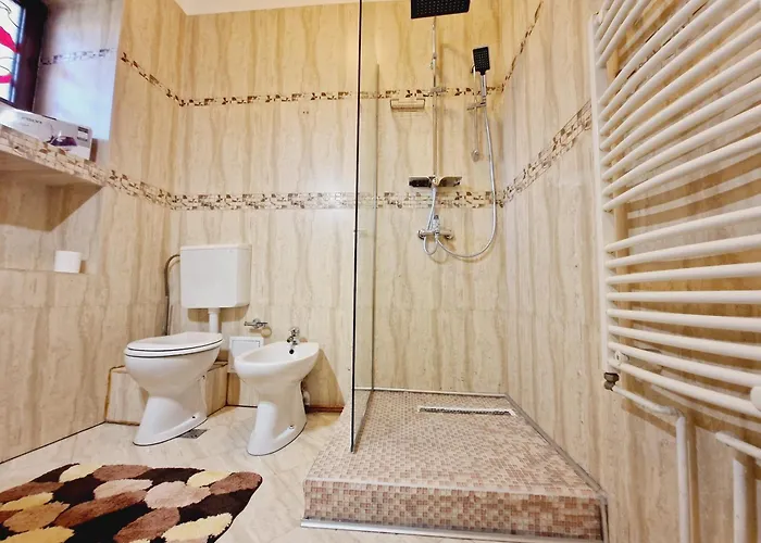 5* Royal House Near Unirii Square