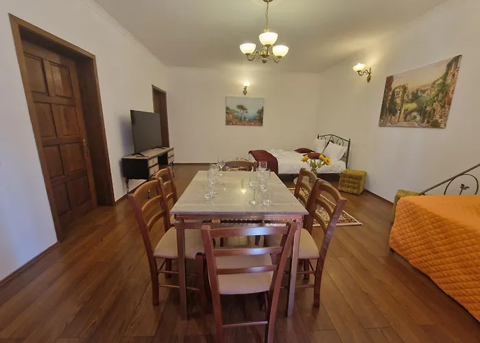 Villa 5* Royal House Near Unirii Square